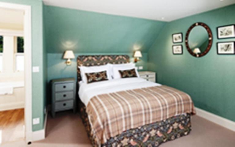 לוס The Loch Lomond Arms Hotel מראה חיצוני תמונה